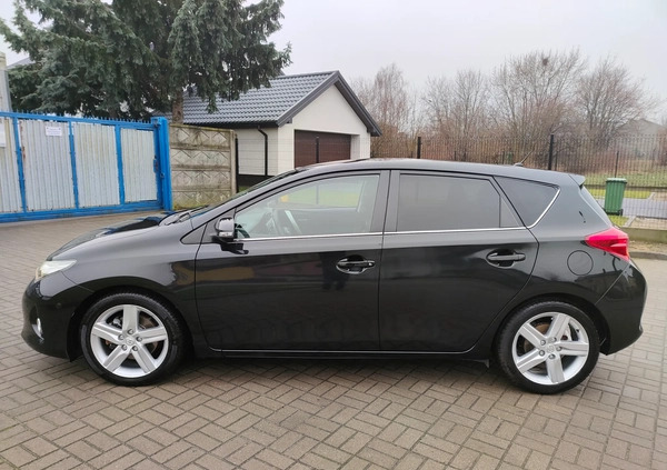 Toyota Auris cena 41500 przebieg: 178907, rok produkcji 2013 z Bielsk Podlaski małe 529